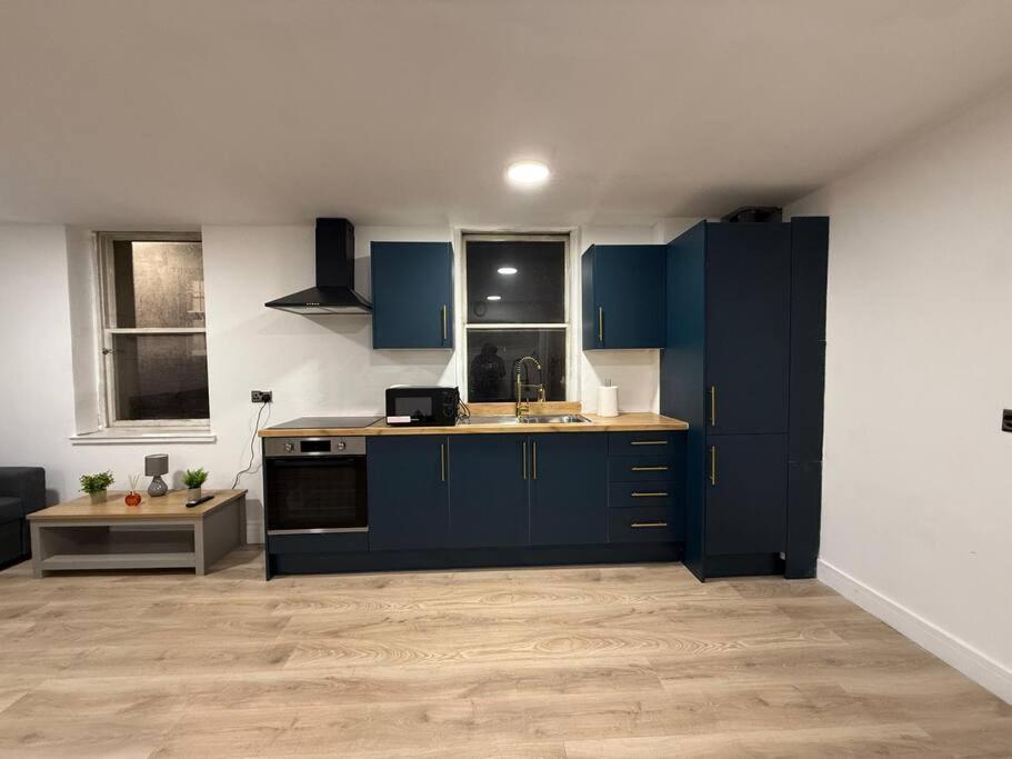 Modern 1 Bedroom - 5 Min Walk From Princess Street Eb1 EDI Eksteriør bilde