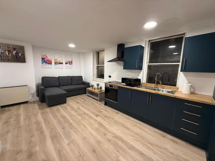 Modern 1 Bedroom - 5 Min Walk From Princess Street Eb1 EDI Eksteriør bilde